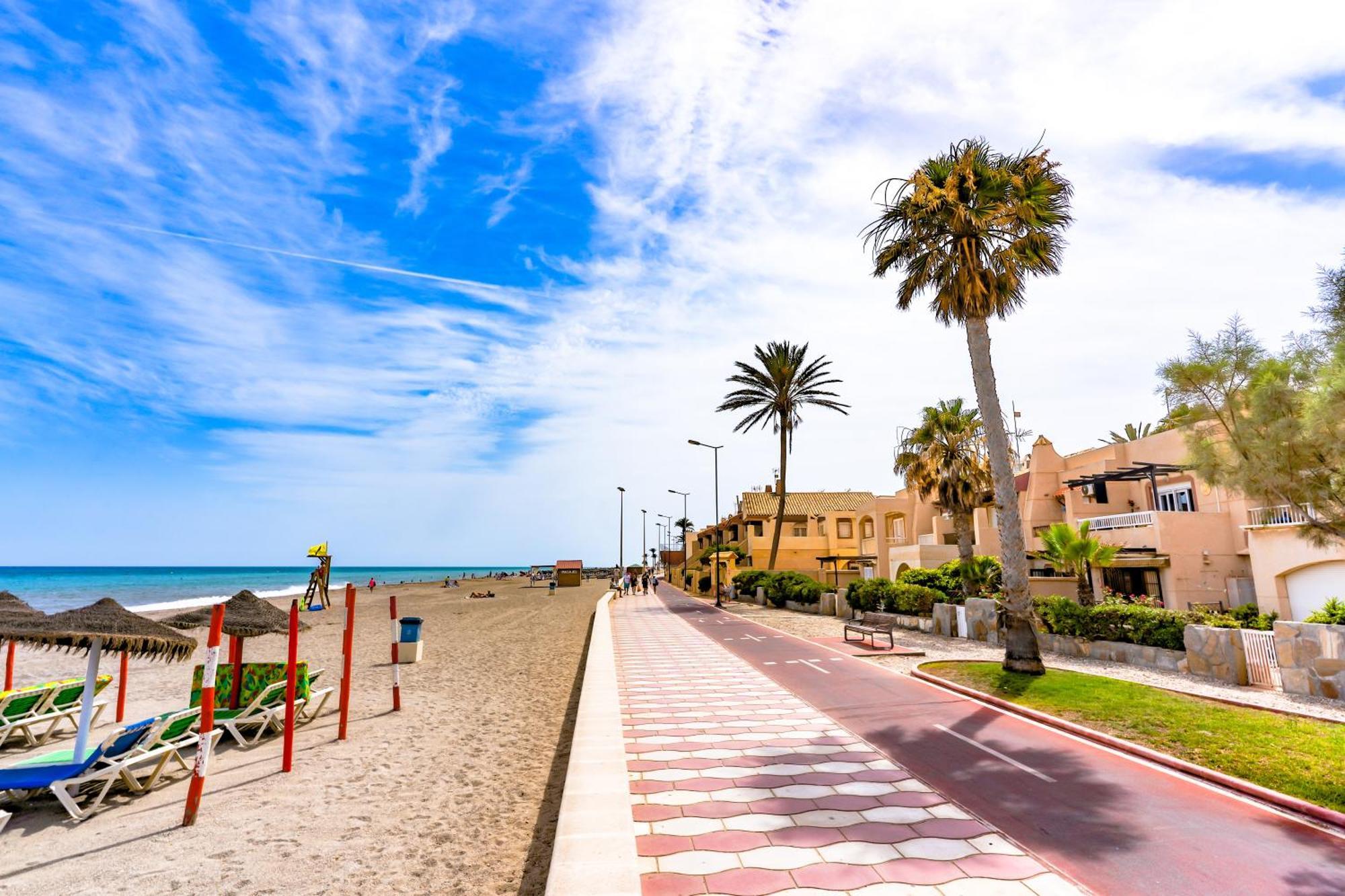 Beachhouse Playa R&R Roquetas de Mar Esterno foto